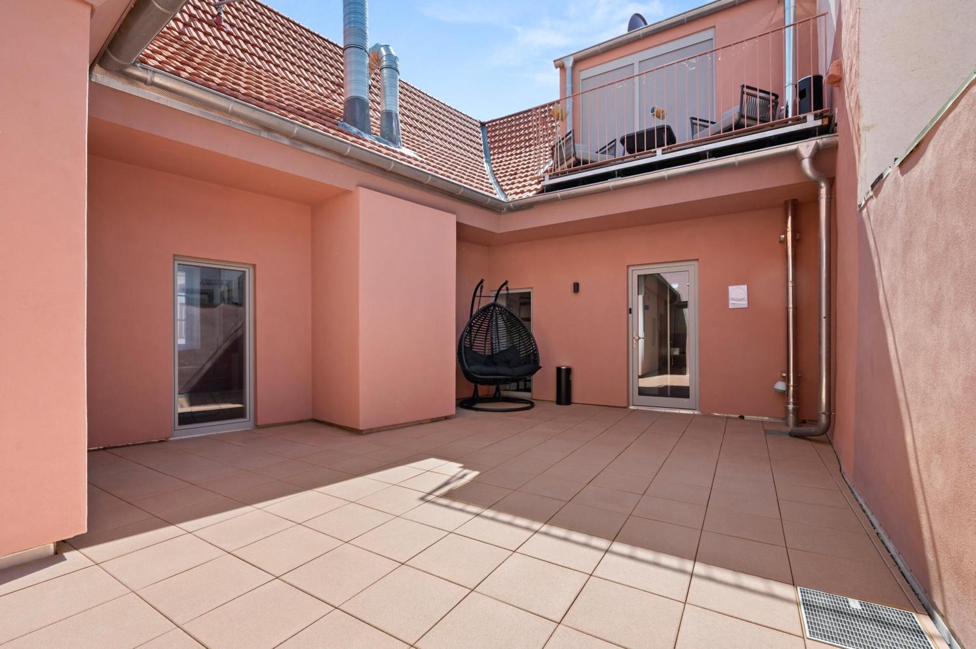 Lit Living Gruenstadt - Luxury- Style Boutique Apartments エクステリア 写真
